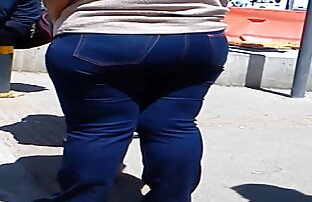 XXX uyb à ses pieds video gratuite grosse bite 012