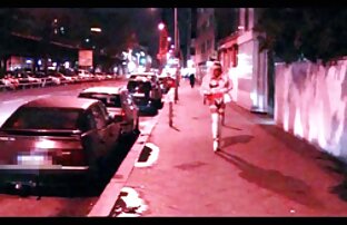 XXX Hot brunette fait free video erotique maison